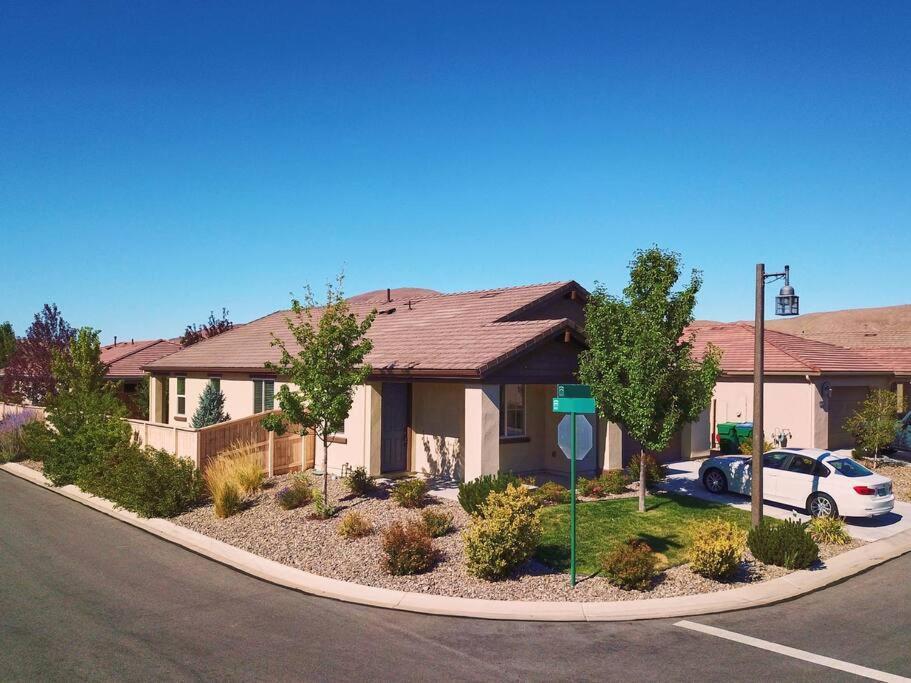 New Upscale House, Tahoe 30-Min W/ Cal King RenoReno  Kültér fotó
